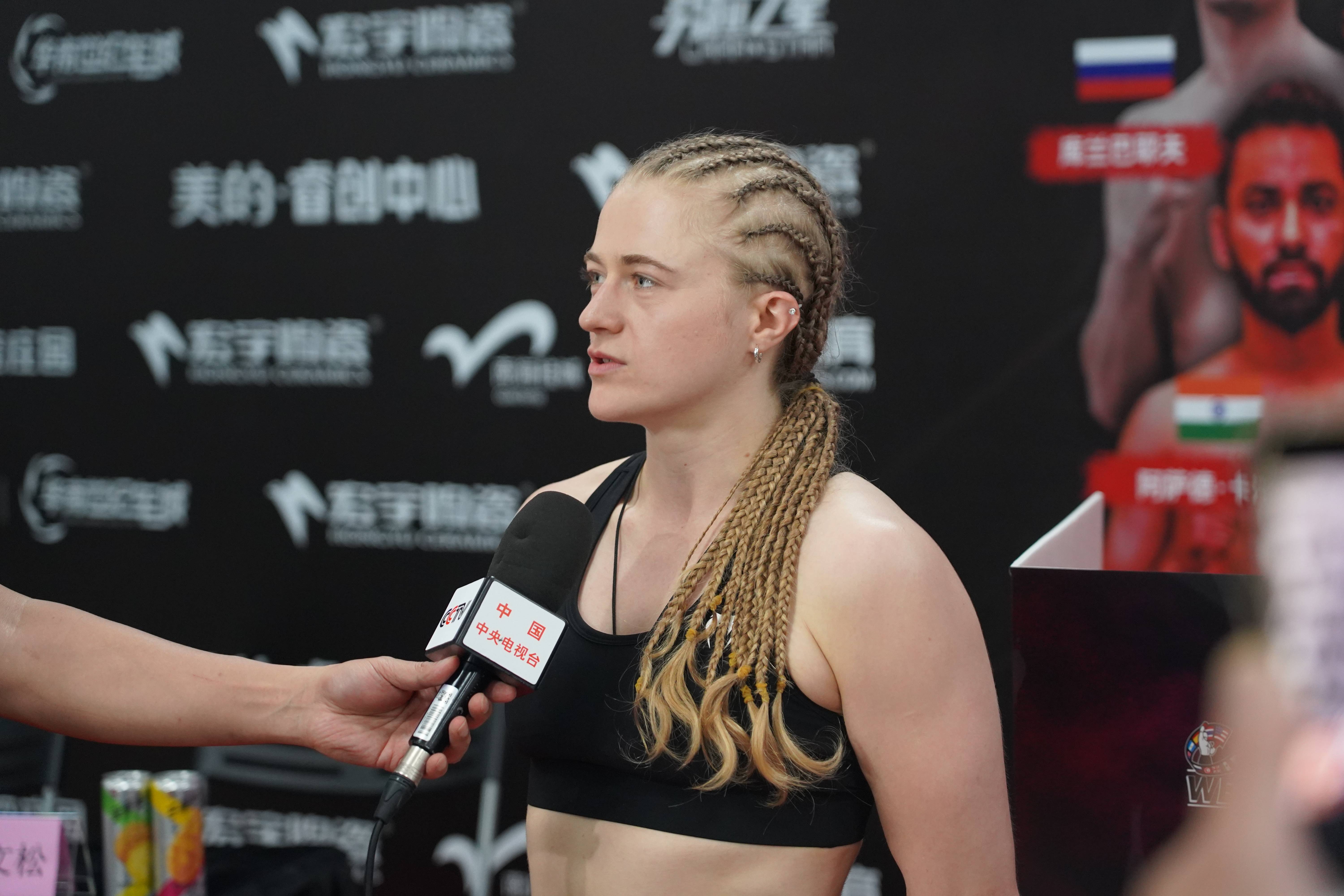 莎拉波娃遭遇十五持续失利,DWG教练压力巨大! 莎拉波娃遭遇十五持续失利,DWG教练压力巨大!